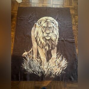 Vintage Reversable Lion Print Blanket in Brown and Cream